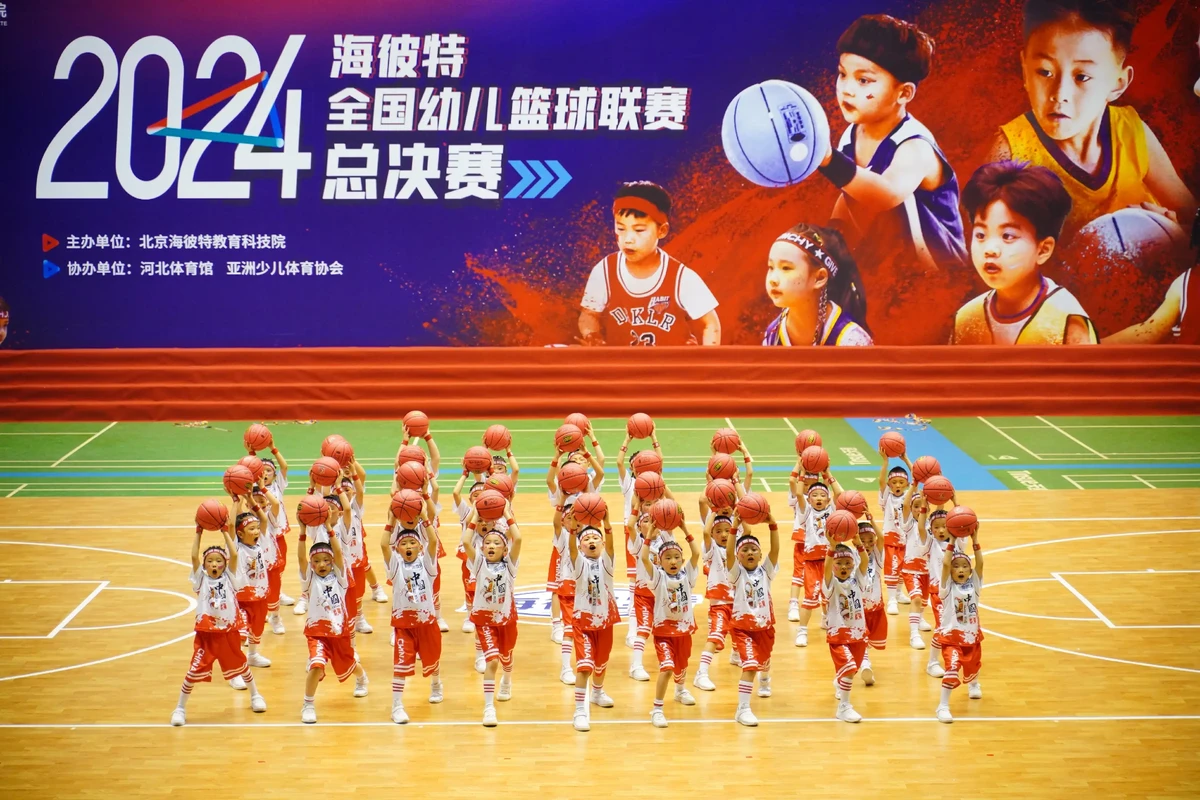 哪里能找到适合儿童的篮球榜样